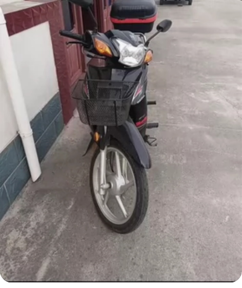 新款豪爵110摩托车，准新车，可过户，保险...