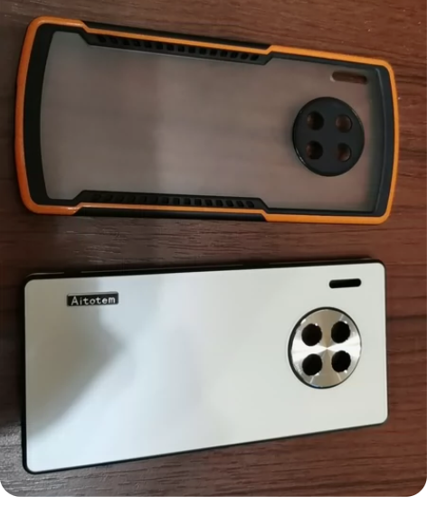 华为mate30pro手机壳，两个打包出售...
