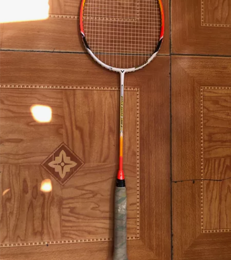 淘宝入的威克多亮剑1900Q，拍下赠送个拍...