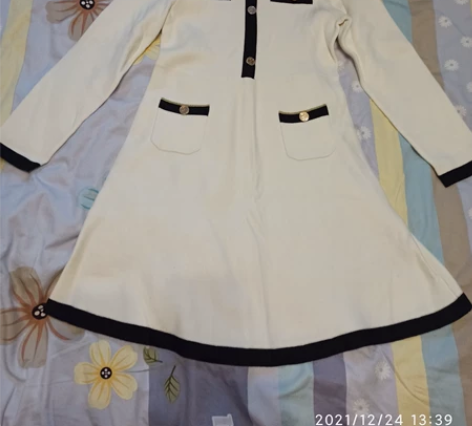 小香风针织连衣裙   拉夏贝尔品牌   不...