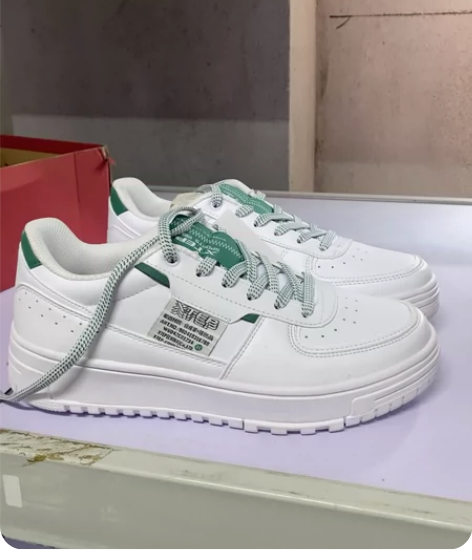 特步38码板鞋女鞋 内长240 实拍 全新...