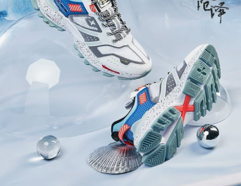 特步山海系列沧泽运动鞋男夏季透气休闲鞋官方...