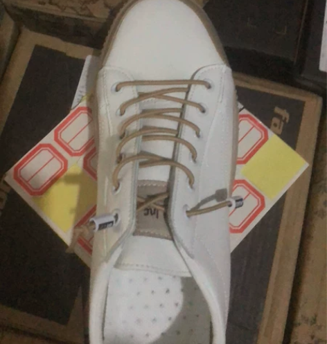 超纤皮41.44码，2双25包邮一双 感兴...