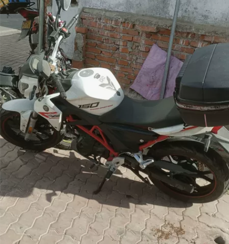 贝纳利150         2030报废...