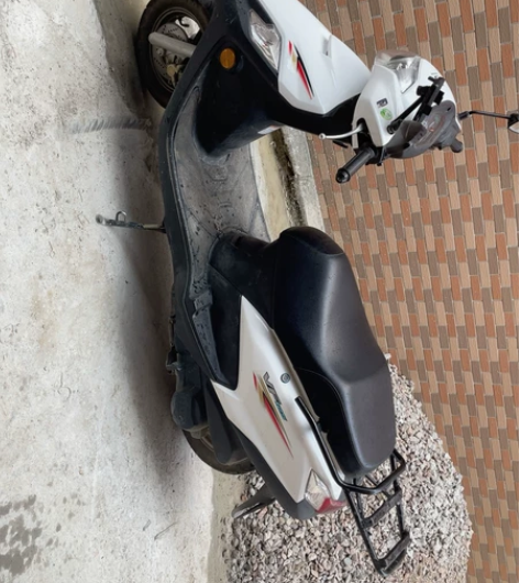 豪爵vf125 摩托车 21年买的 开了一...