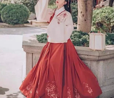 【急出】汉尚华莲 正版芙蓉月汉服 s码刺绣...