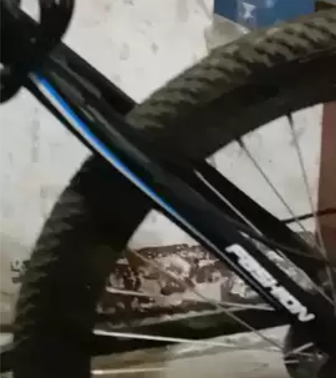代友转让7速前后碟刹凤凰24山地自行车。支...