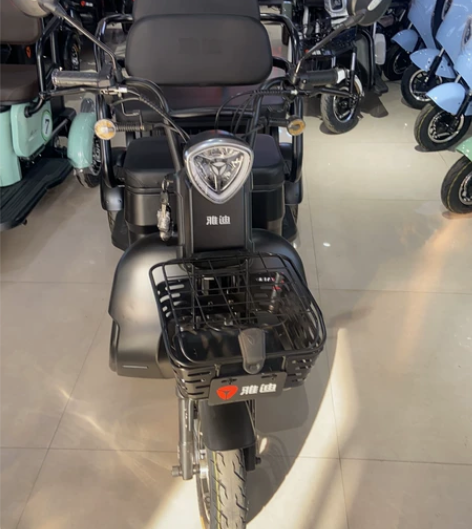 雅迪电动三轮 品牌型号 小海鸥电摩版  7...