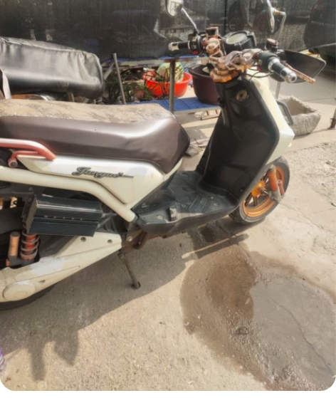 闲置骏越wbs电动车72伏，极速70码，车...