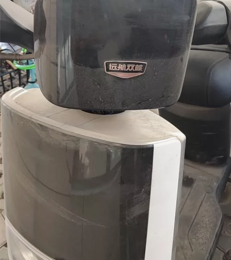 新日幻影智能电动车，不用钥匙，刷卡启动，或...