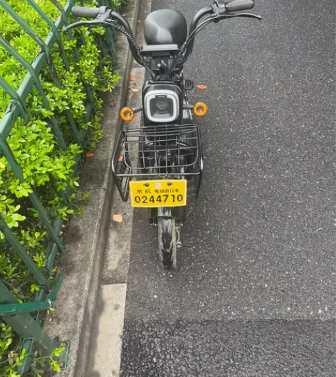 绿源48V新国标电动车，有意者联系！非诚勿...