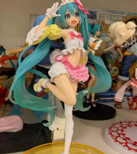 兔耳朵初音手办玩偶景品模型动漫周边二次元女...
