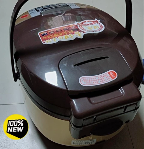【清仓处理】全新未拆封多功能电饭煲3L4L...