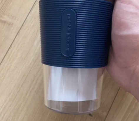 全新便携式榨汁机水果榨汁杯家用小型榨果汁机...