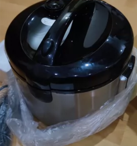 先科龙的电饭煲，全新的没有使用过，有需要的...