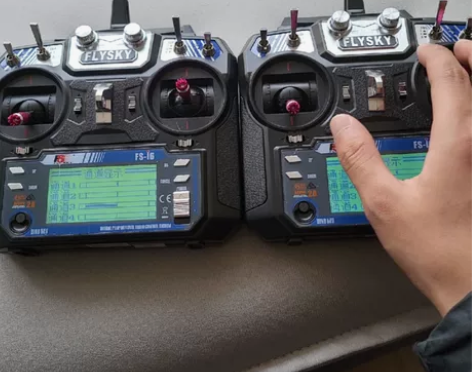 9.5新，富斯i6遥控器，菜单都刷好了中文...