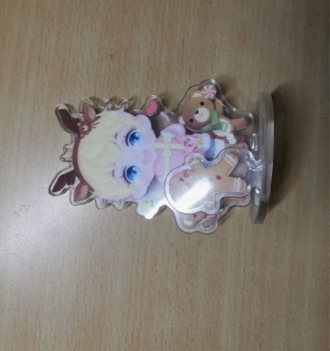 周棋洛圣诞立牌 有拆摆未撕膜品相如图便宜出...