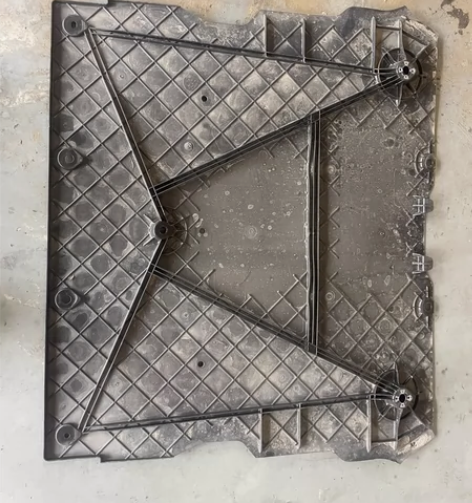 新款modely原厂拆车底盘护板，前后电机...