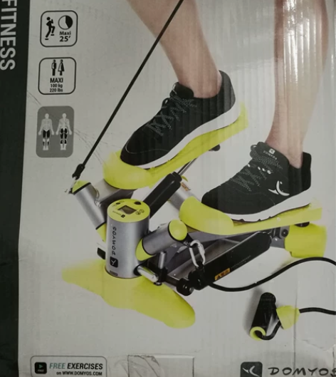全新 迪卡侬踏步机，图片色。朋友送的礼物，...