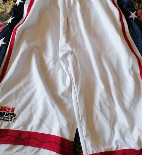 篮球短裤便宜出尺寸3L 感兴趣的话点“我想...