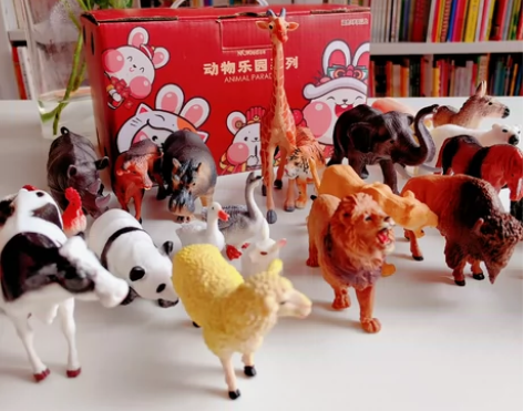 全新未拆 纽奇大品牌 国货之光亲民价动物模...