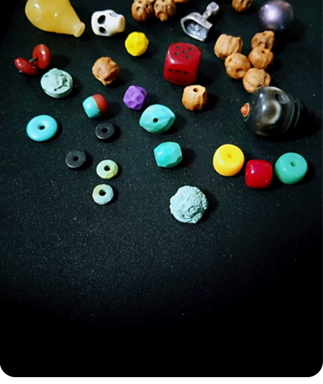 一些闲置配串小物品，看有适合的便宜出， 感...