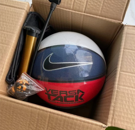 赔钱出 体育馆闲置 全新正品7号耐磨吸湿软...