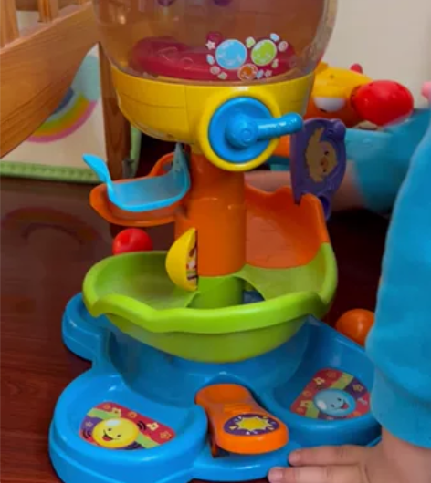 Vtech伟易达扭蛋机，100出，95新 ...