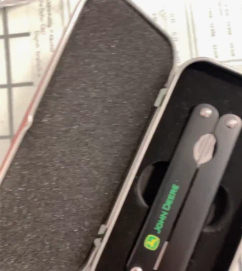 便携折叠随身小工具家用多功能钳多用组合折叠...