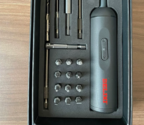 仓库搬迁低价出电动螺丝刀家用充电式迷你两用...