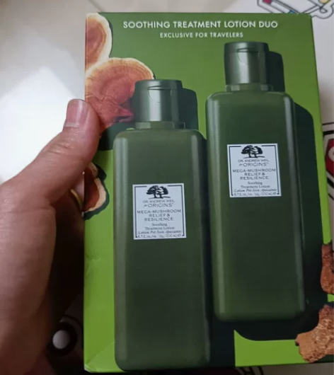 过年时在海南免税店买了两套悦木之源的灵芝水...