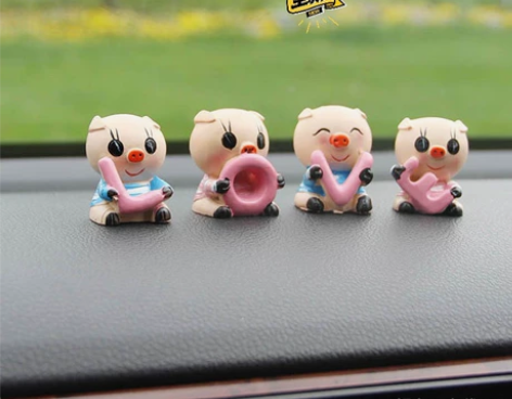 LOVE猪创意汽车摆件可爱公仔汽车内饰品卡...