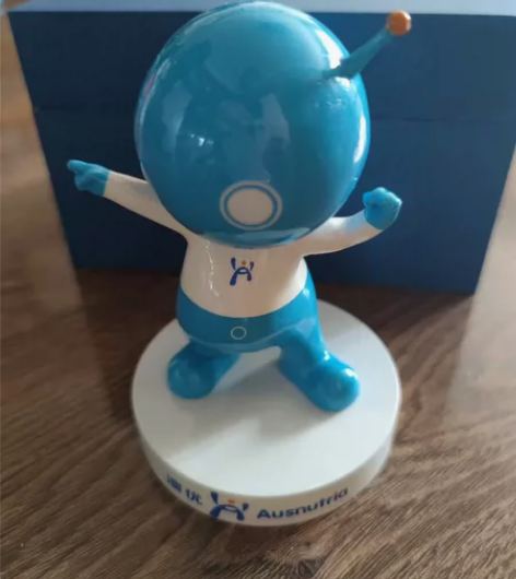 卡通摆件 澳优小人【可直拍】 感觉是瓷的呢...