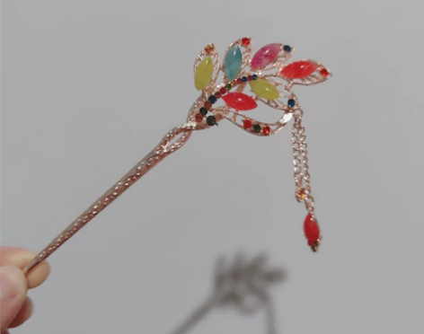 发簪,适合喜欢穿汉服的小姐姐戴 具体什么材...