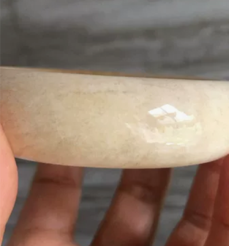 天然珊瑚玉手镯。无暇！ 圈口58+，宽18...