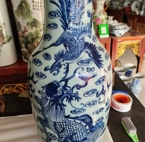 清中期三百件大瓶缺口，炸底，身体完整没有冲...