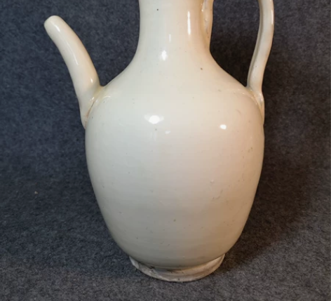 宋代 白釉执壶,高19.8厘米,全品,釉...