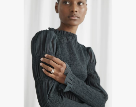 荷叶边修身裥褶长袖设计感褶皱女衫 ＆ Ot...