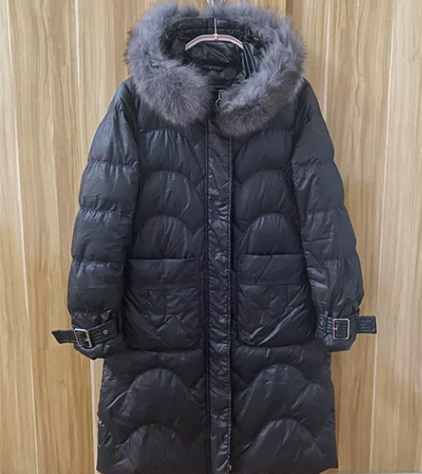 真狐狸大毛领中长款羽绒服，90白鸭绒填充，...