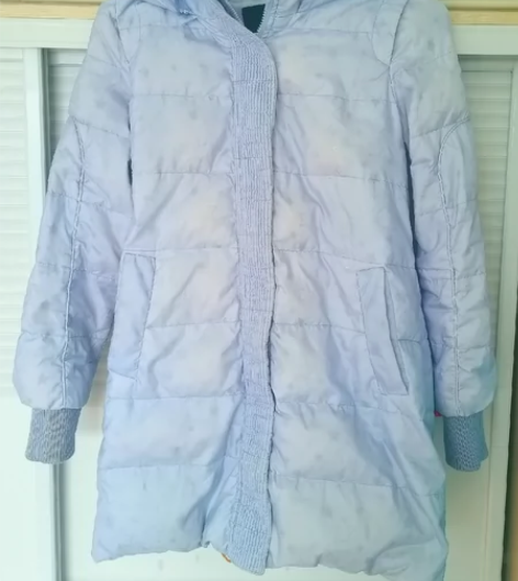 商场购入800元购入，实物图更好看，薄款羽...