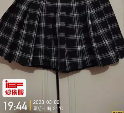 巨好看，巨显瘦百褶裙一条，小码，无吊牌，洗...