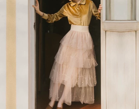 法式杏色网纱珍珠重工气质仙女半身裙女显瘦遮...