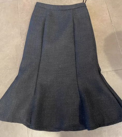 全新鱼尾裙 感兴趣的话点“我想要”和我私聊...