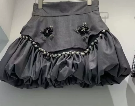 ?可爱俏皮少女新款性感闪钻修身半身裙休闲百...