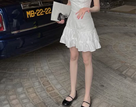 ishui-铃兰-设计感小众泡泡袖白色A字...