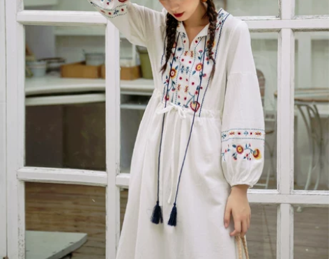 ?长袖民族风刺绣连衣裙超仙泰国长裙子海边度...