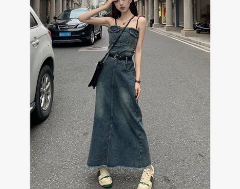 复古港风抹胸吊带牛仔连衣裙女夏季小众设计辣...