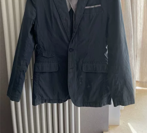 西装 感兴趣的话点“我想要”和我私聊吧～