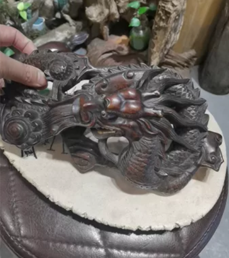 整木雕刻盘龙   牙掉了一只不影响整体霸气...