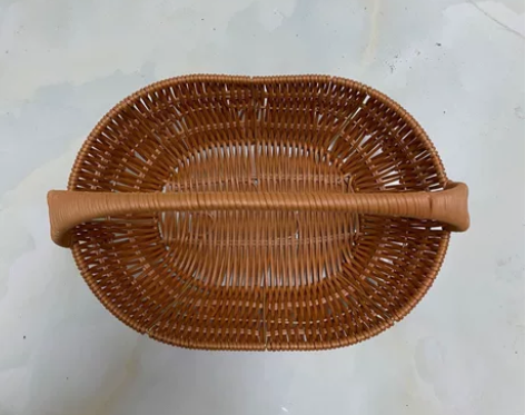 【全新包邮】全新的编织提篮，平时可以买菜，...